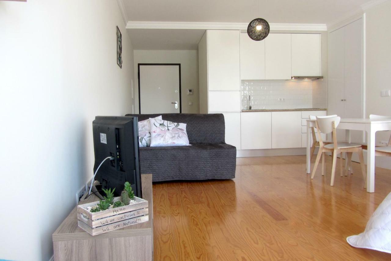 Cedofeita Studio, By Flat In Porto Appartamento Esterno foto